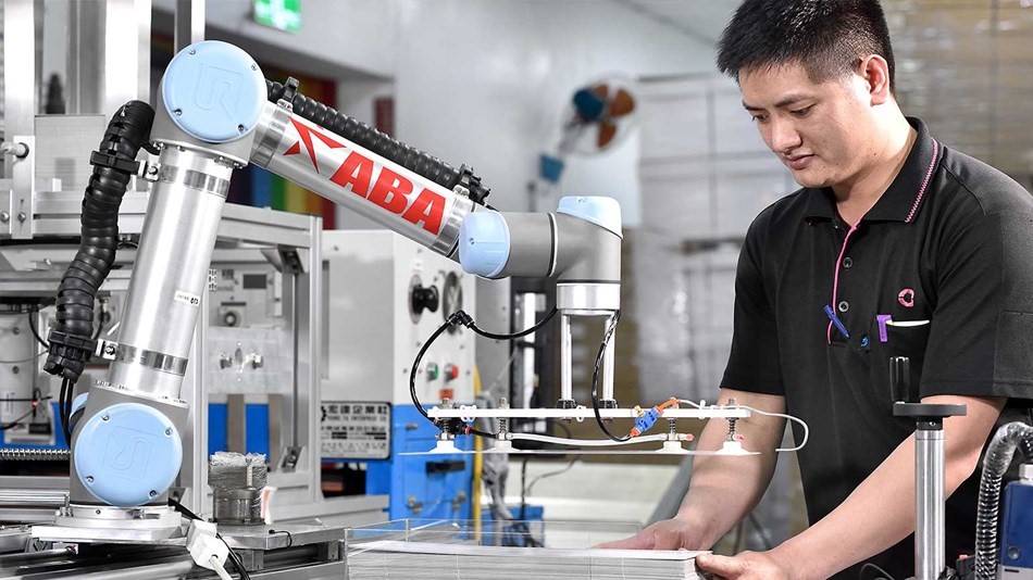 優傲機器人